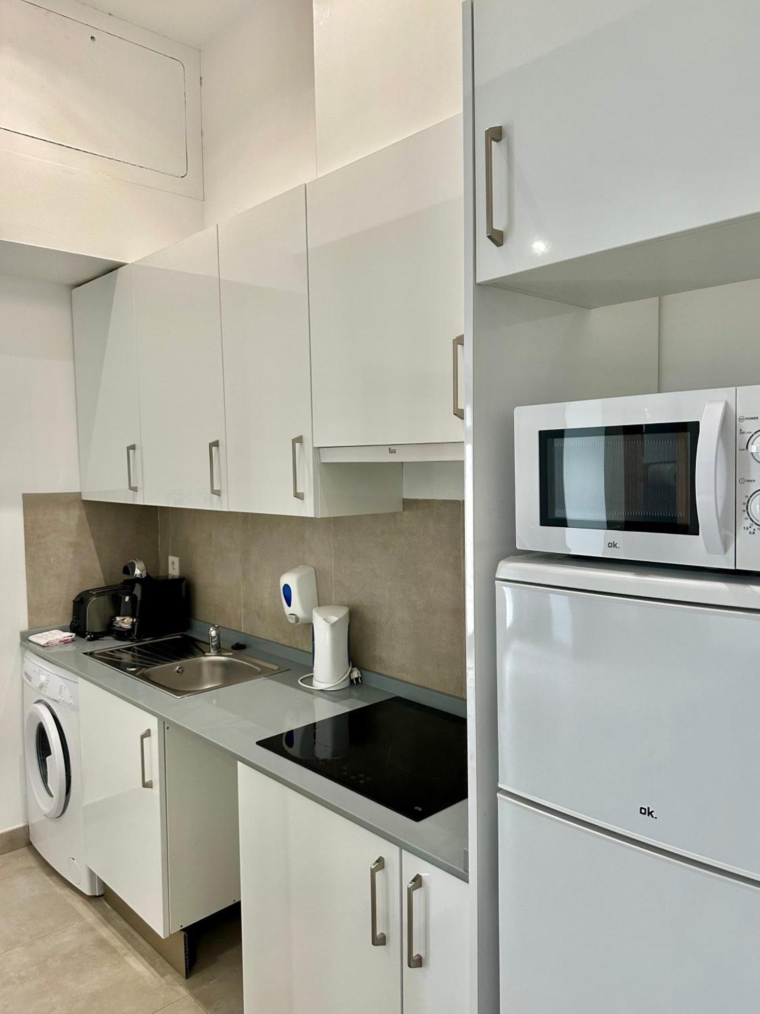 Nest Flats Granada Apartment Luaran gambar